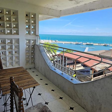 פומורי Lazur Seaview Apartment מראה חיצוני תמונה